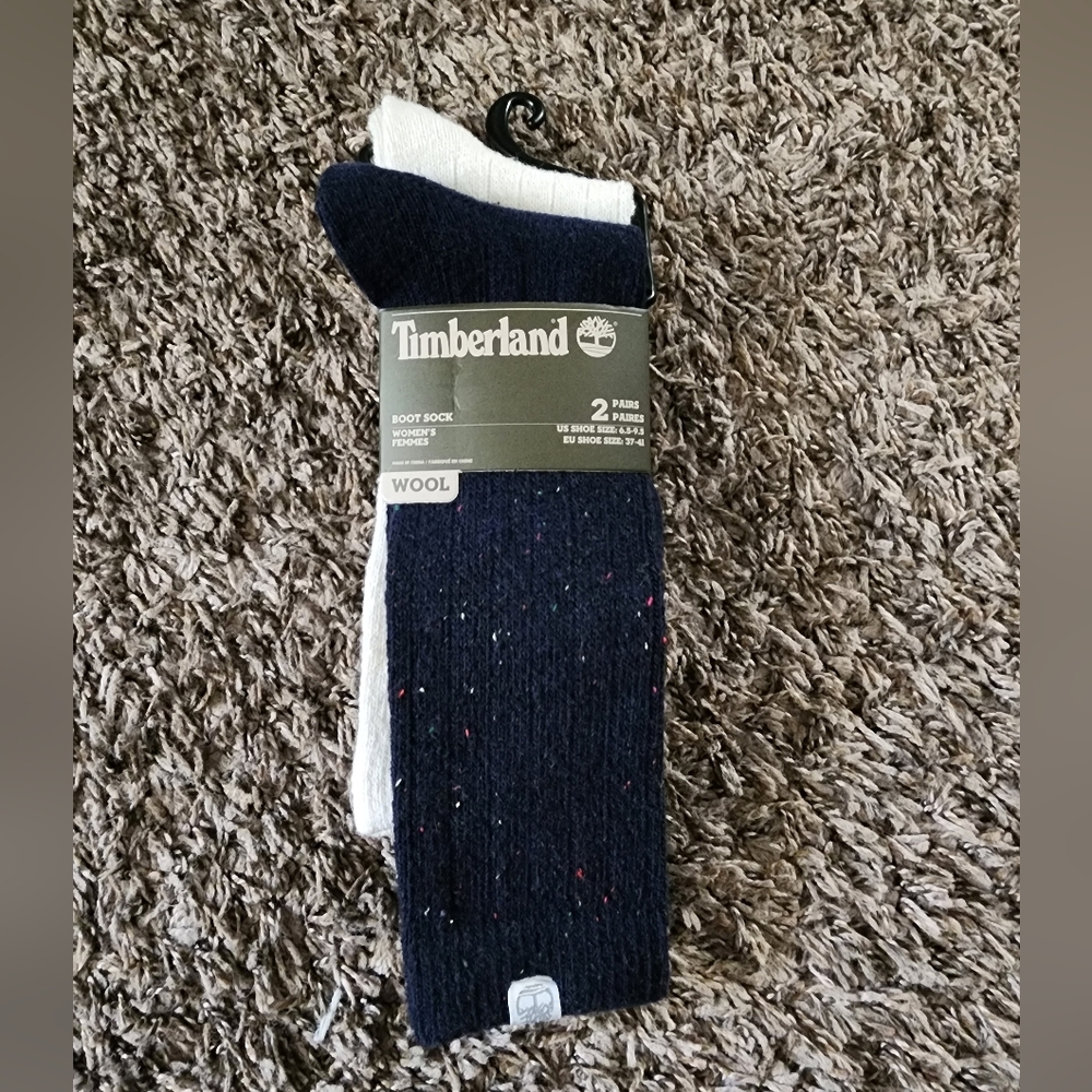 Timberland Women's Wool Blend 2 Pairs Socks NEW (6.5-9.5)